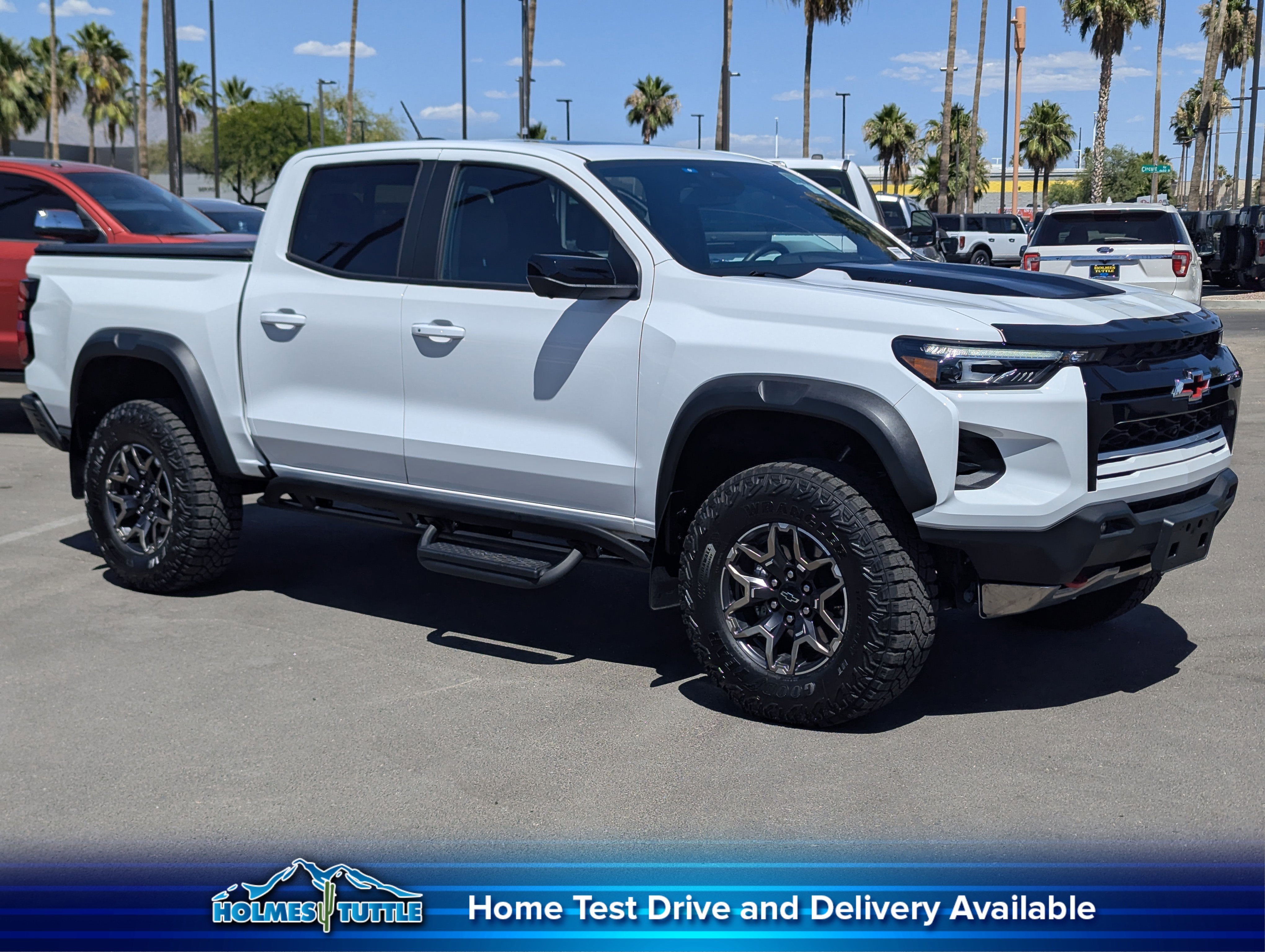 2025 Chevrolet Colorado 4WD ZR2 in Summit White — front three-quarter view
