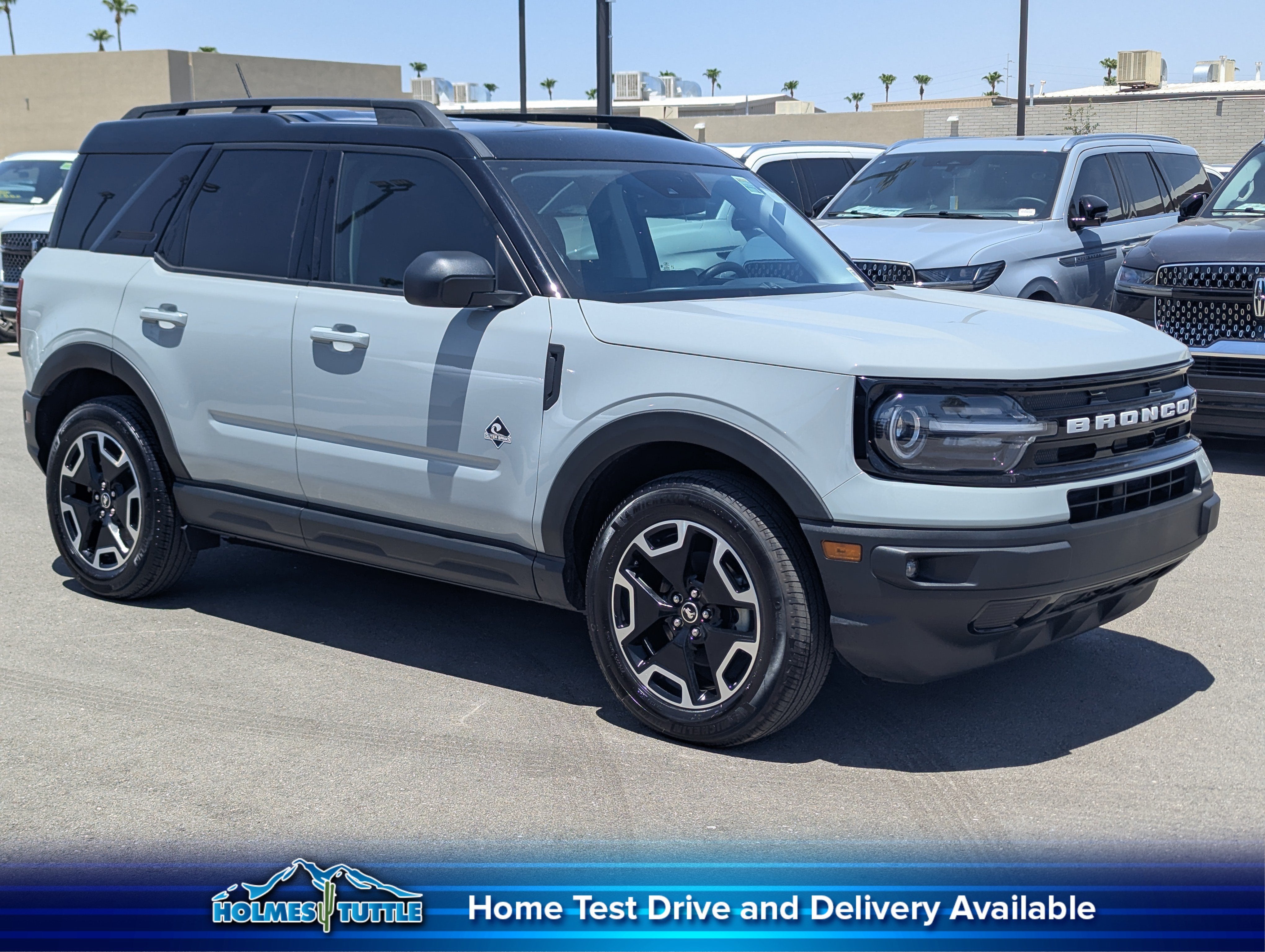 2021 Ford Bronco Sport Outer Banks in Cactus Gray — front three-quarter view