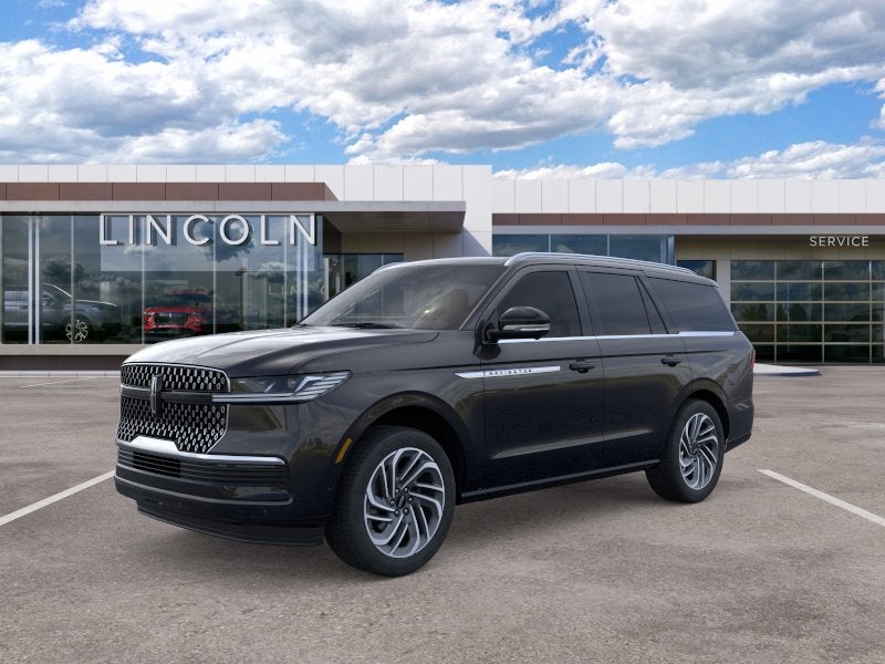 2026 Lincoln Navigator Reserve in Infinite Black Metallic Clearcoat — front three-quarter view