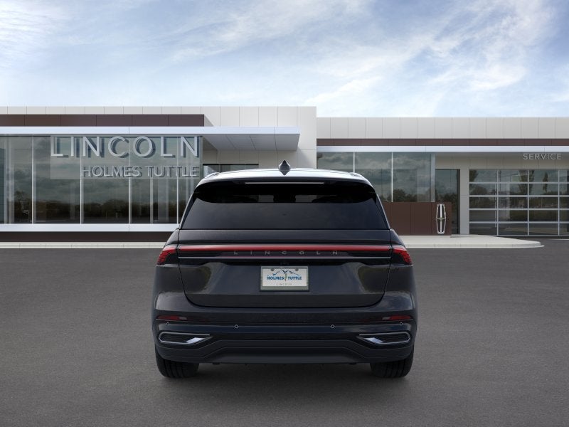 2026 Lincoln Nautilus — detail view